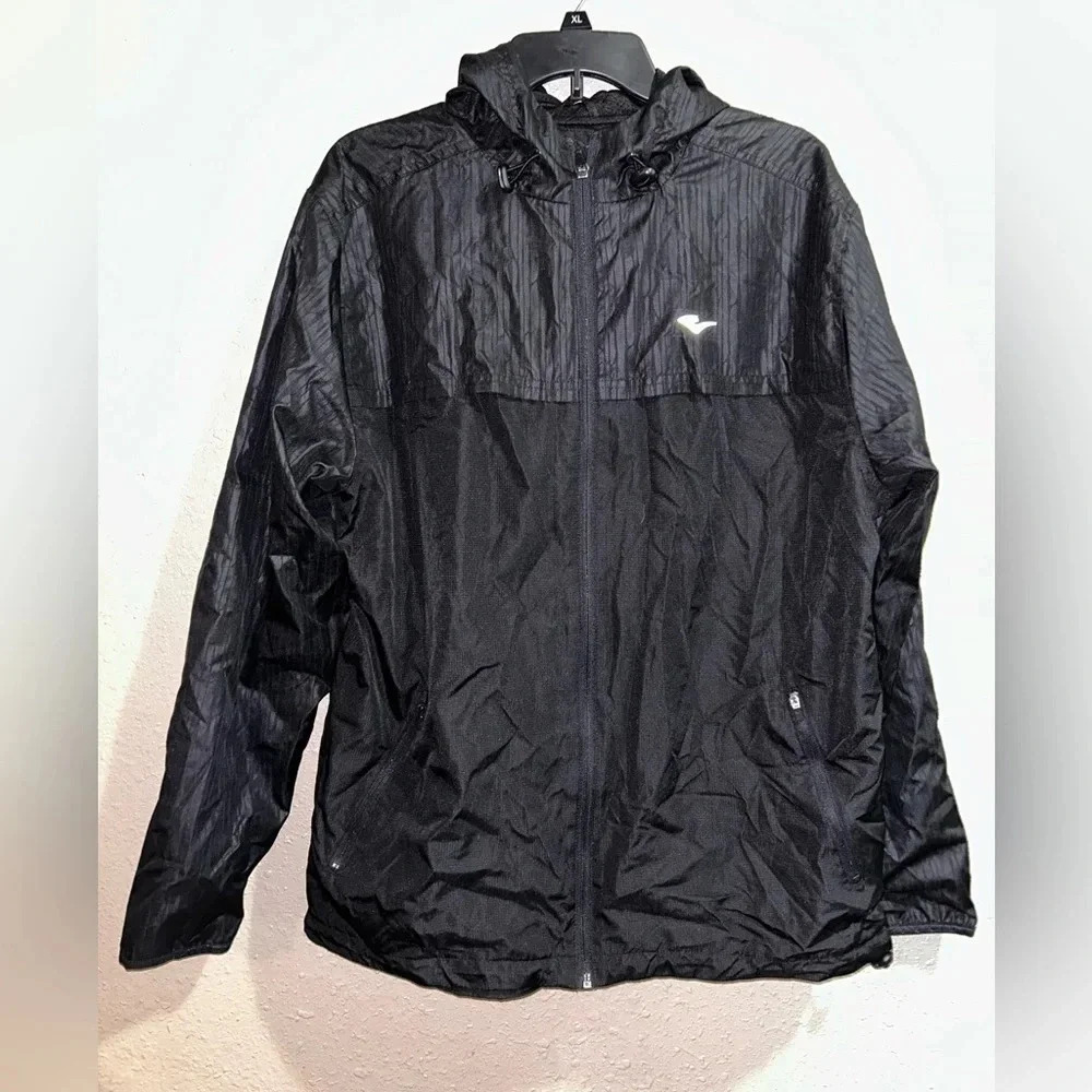 EVERLAST WINDBREAKER BLACK SIZE LARGE